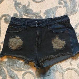 Kendall and Kylie High Rise Jean Shorts Size 9